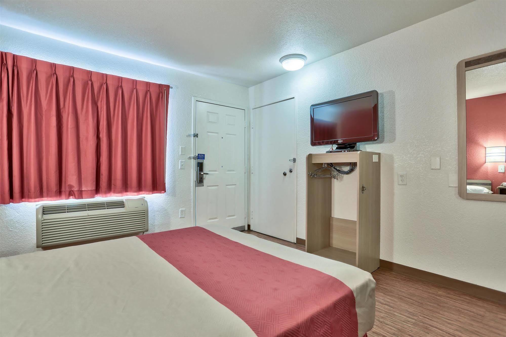 Motel 6-Flagstaff, Az - West - Woodland Village المظهر الخارجي الصورة