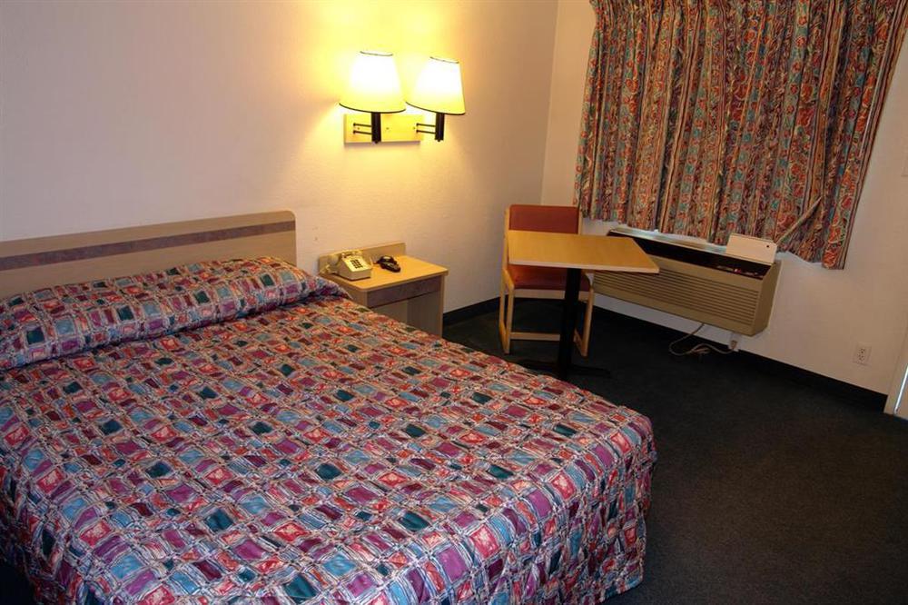 Motel 6-Flagstaff, Az - West - Woodland Village الغرفة الصورة
